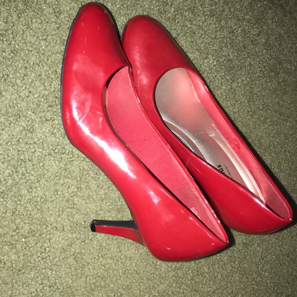 Comfort plus heels - Picture 2 of 4